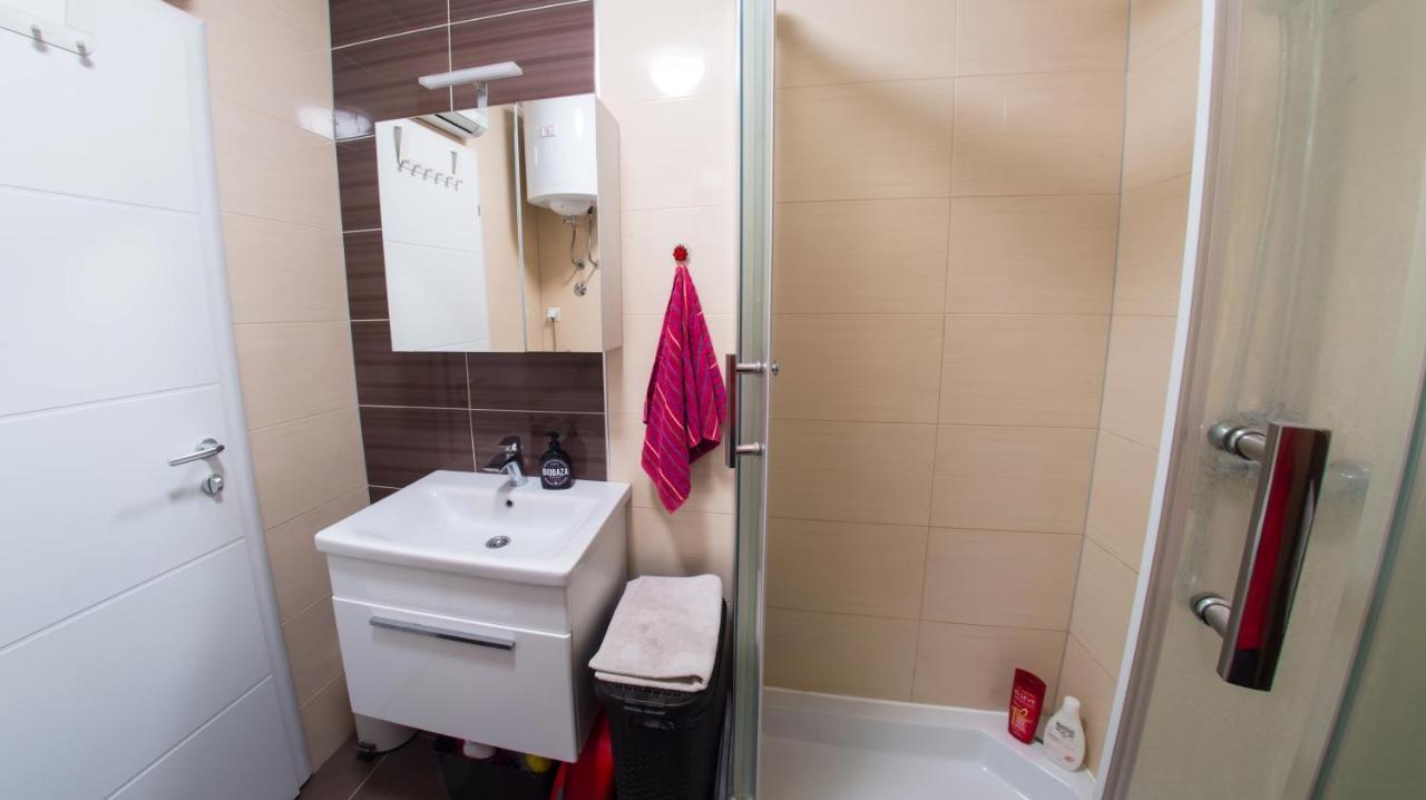 Apartment Lemon Mostar Bagian luar foto